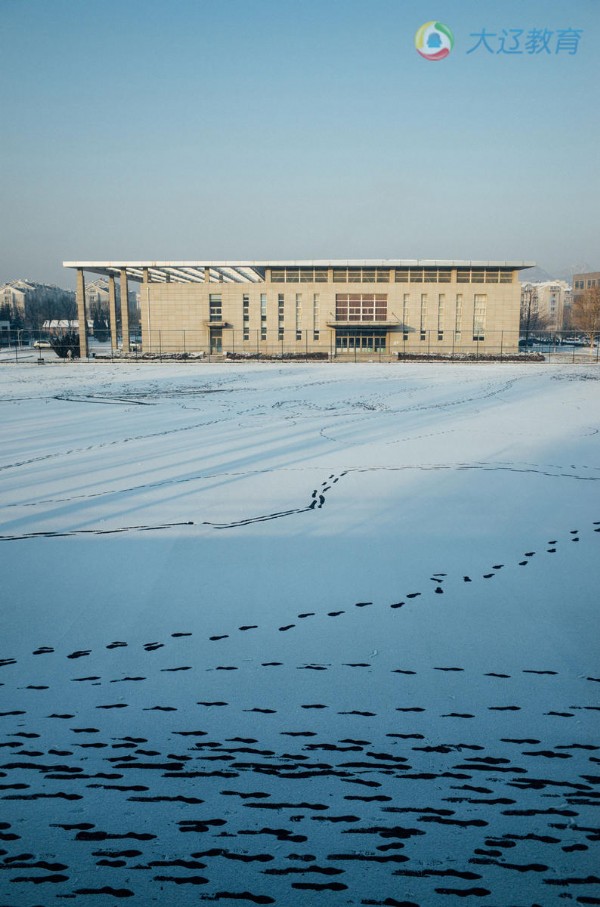 【大辽网】大连工业大学雪后浪漫美景